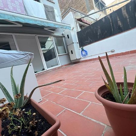 ホテル Amistat House バルセロナ エクステリア 写真